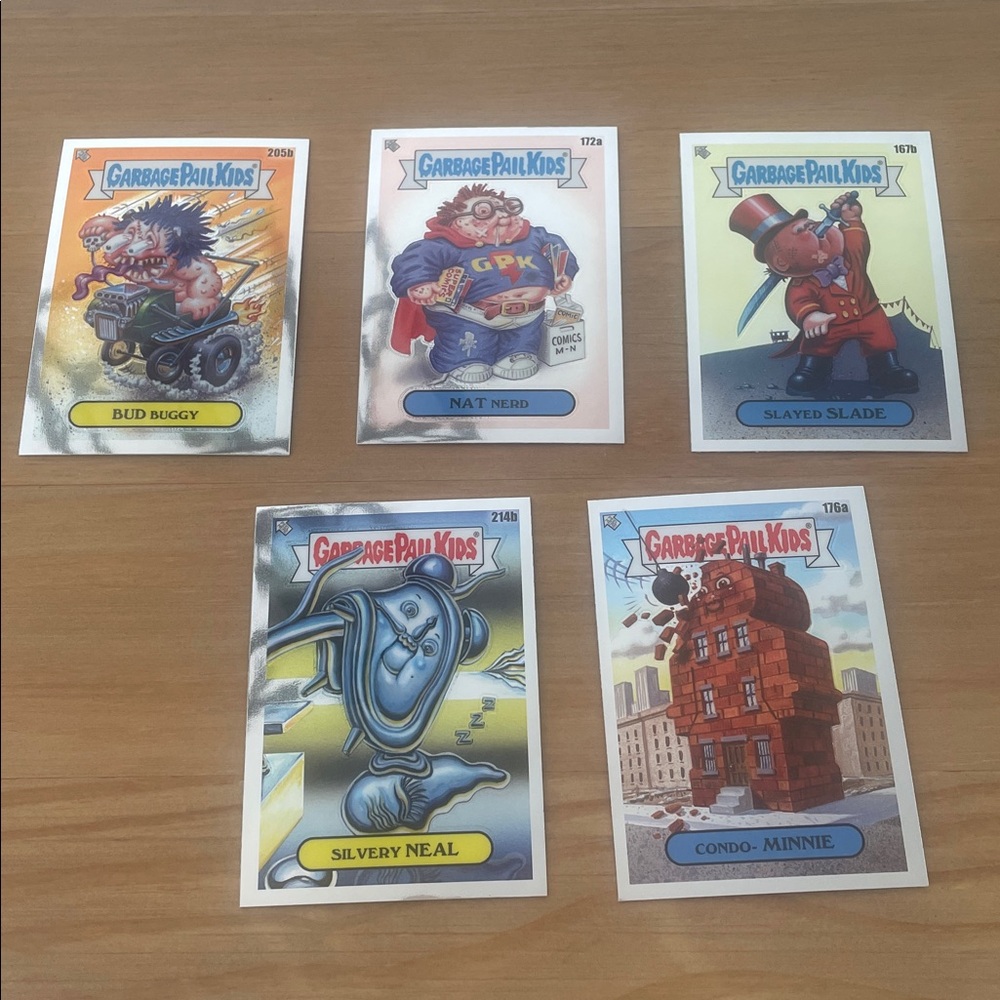 ✨10/$10 GPK SALE✨ Garbage Pail Kids Trading Cards Set 12